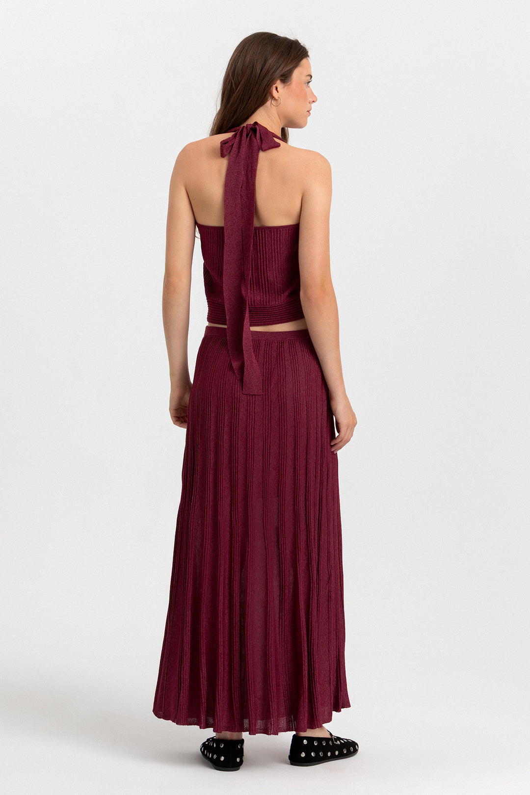 MIDI SKIRT WITH SEAMS