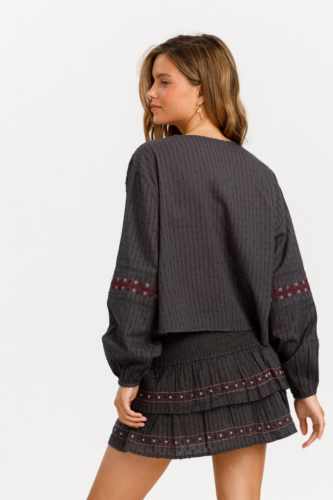 FALDA MINI BORDADOS