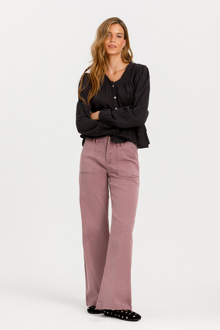 JEANS CULOTTE BOLSO APLICAÇÕES