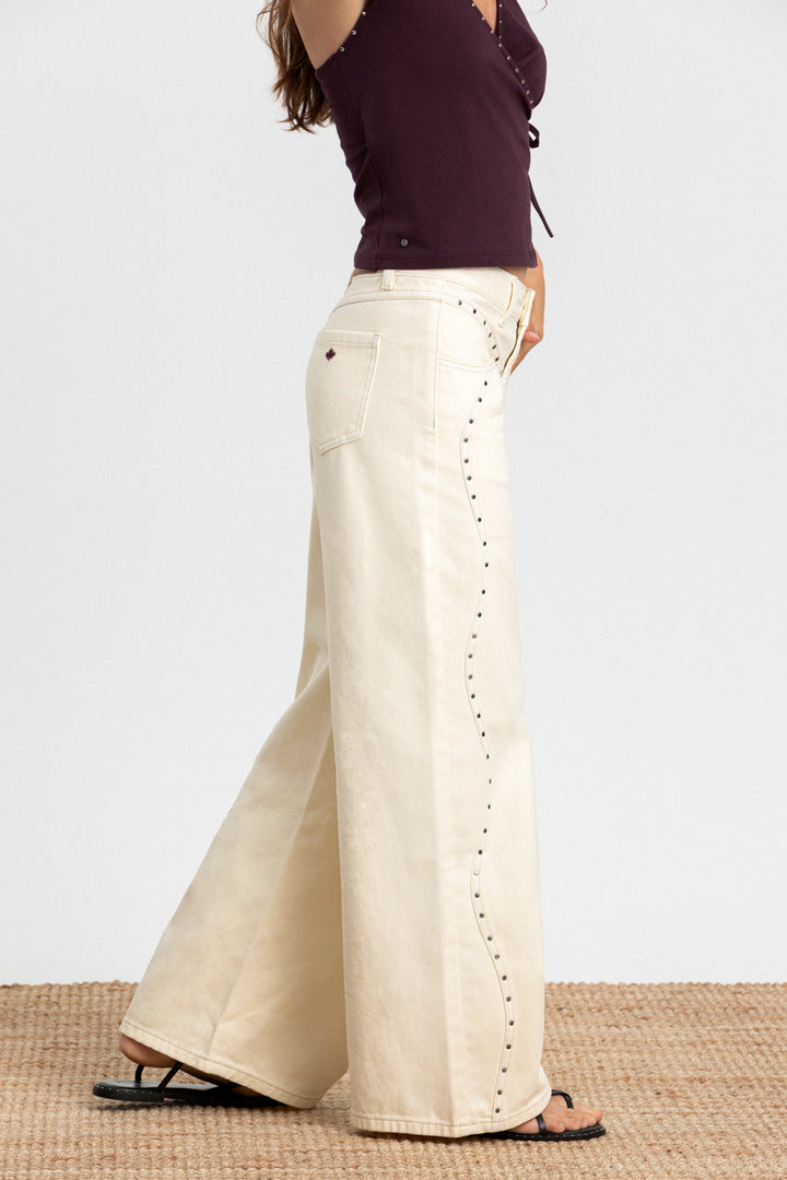 JEANS ONDAS CANESU TACHAS