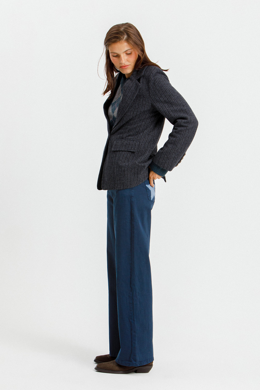 JEANS RELAXED PARCHE ESTRELLAS
