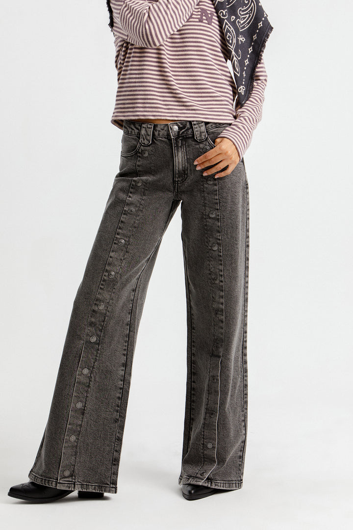 JEANS RELAXED SNAPS