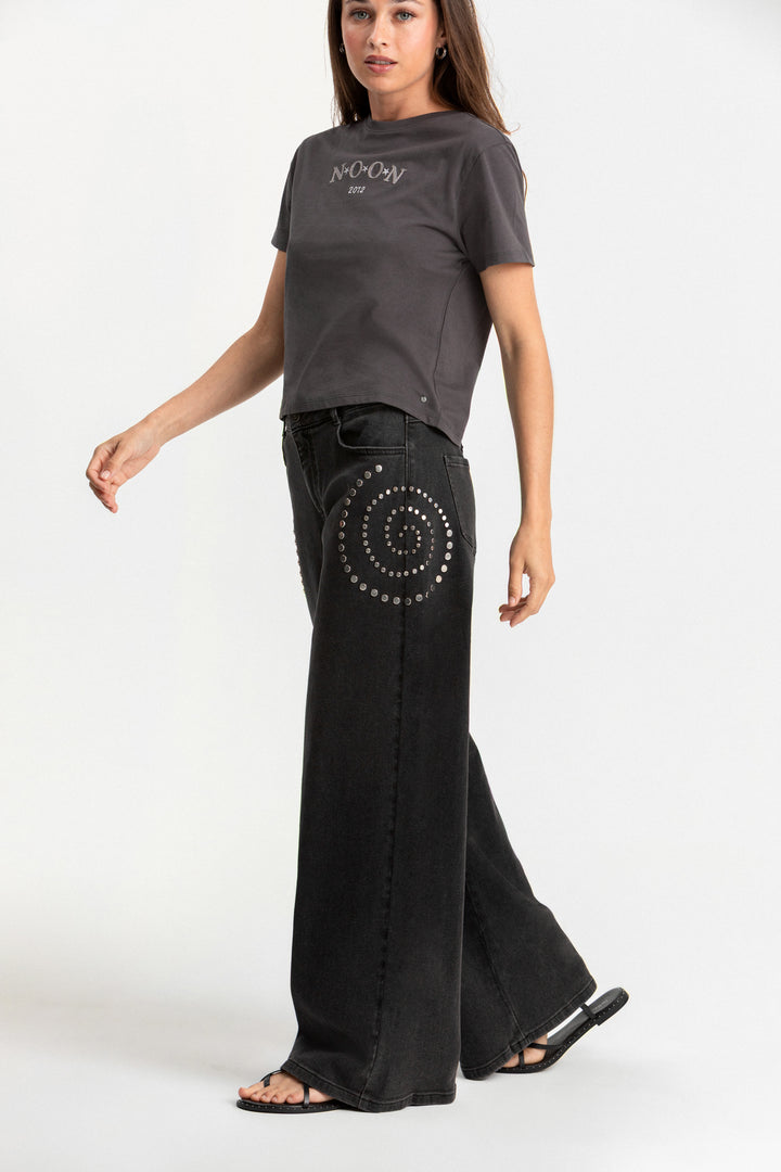 JEANS RELAXED TACHAS ESPIRAL