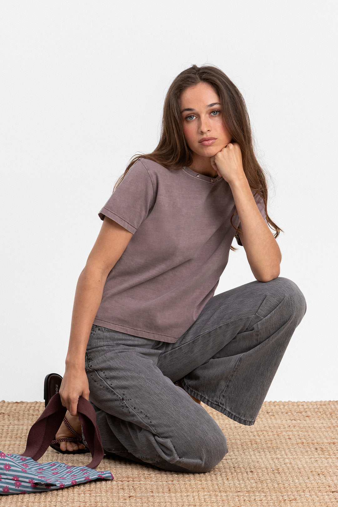 RELAXED FIT JEANS WITH SIDE STUDS