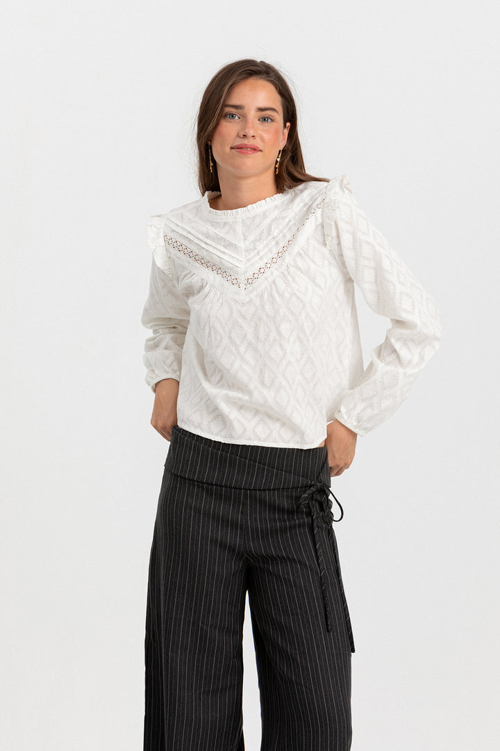 PANTALON DETALLE CINTURA RAYAS