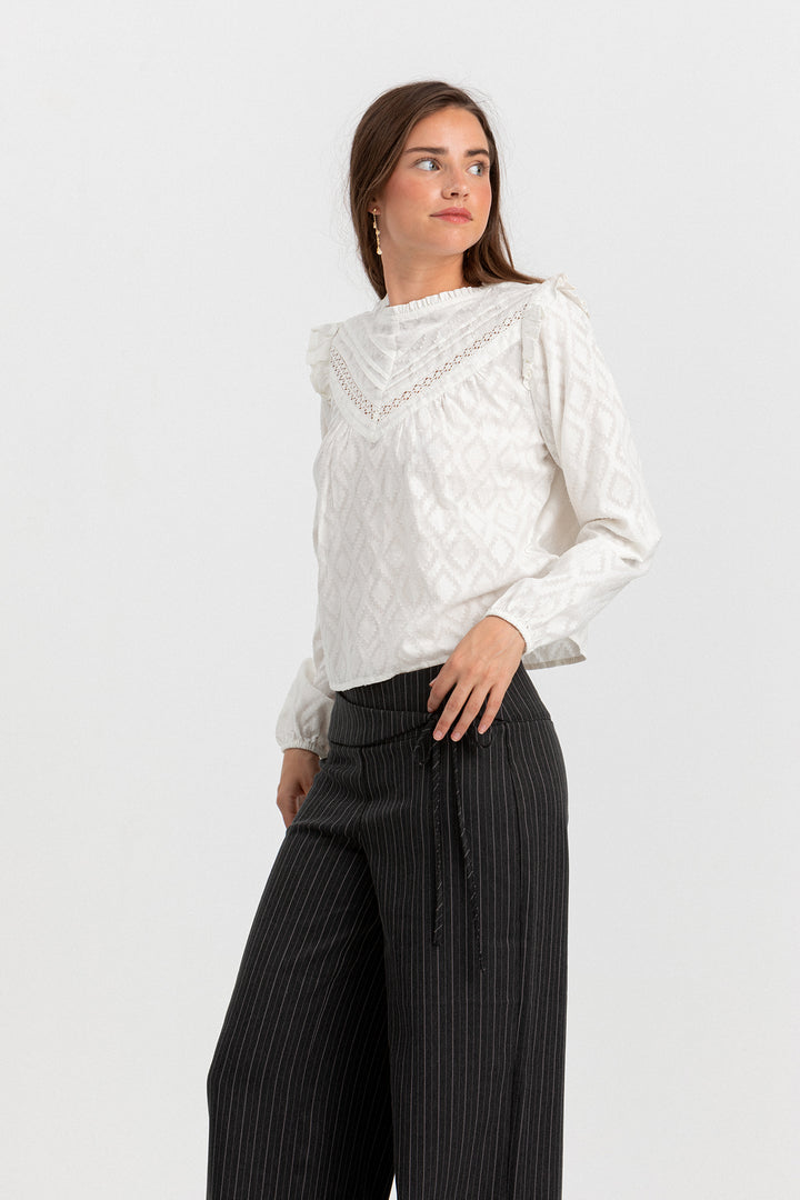 PANTALON DETALLE CINTURA RAYAS