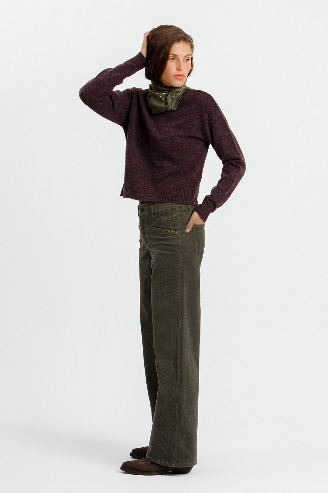 PANTALON PANA CANESU TACHAS