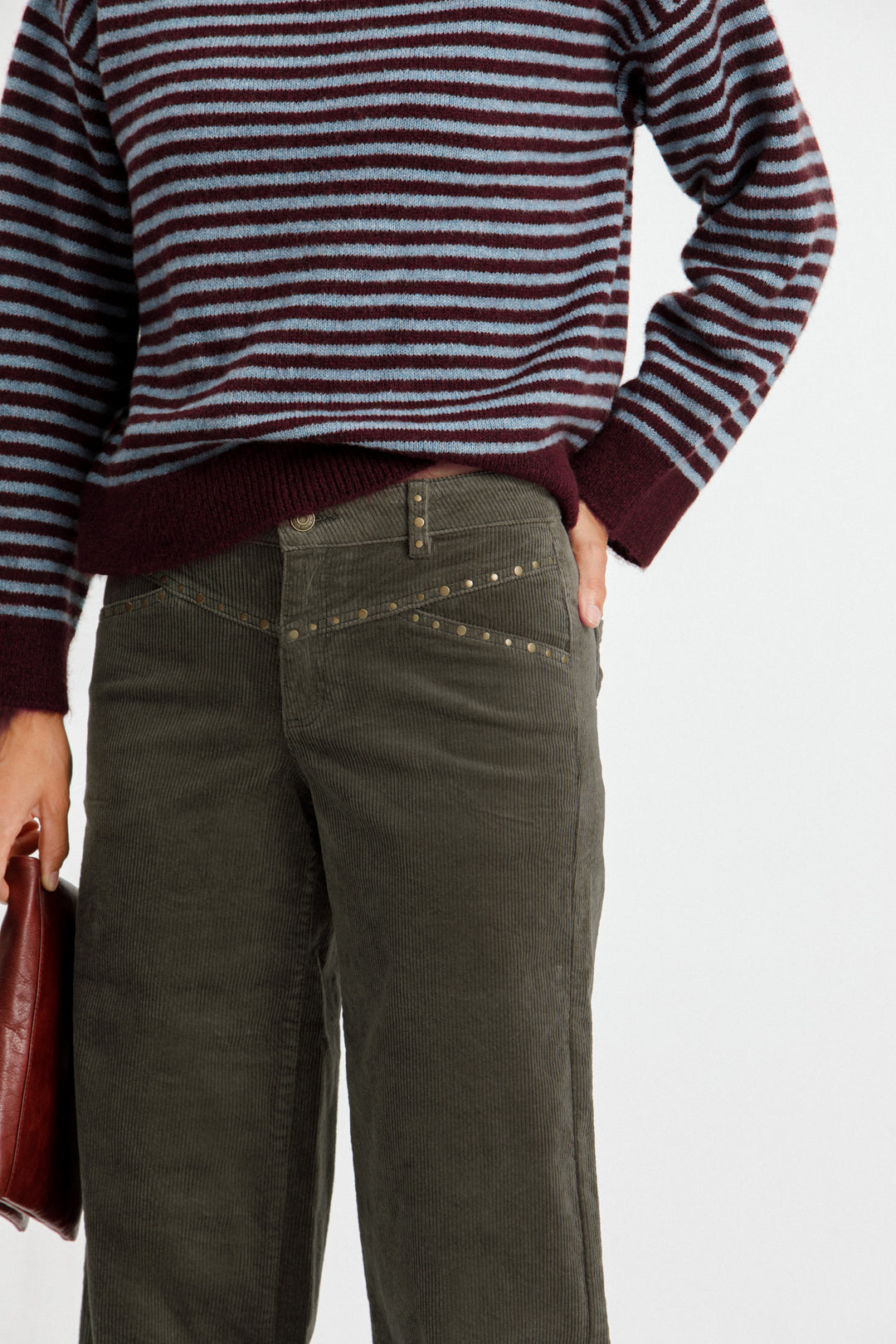 PANTALON PANA CANESU TACHAS