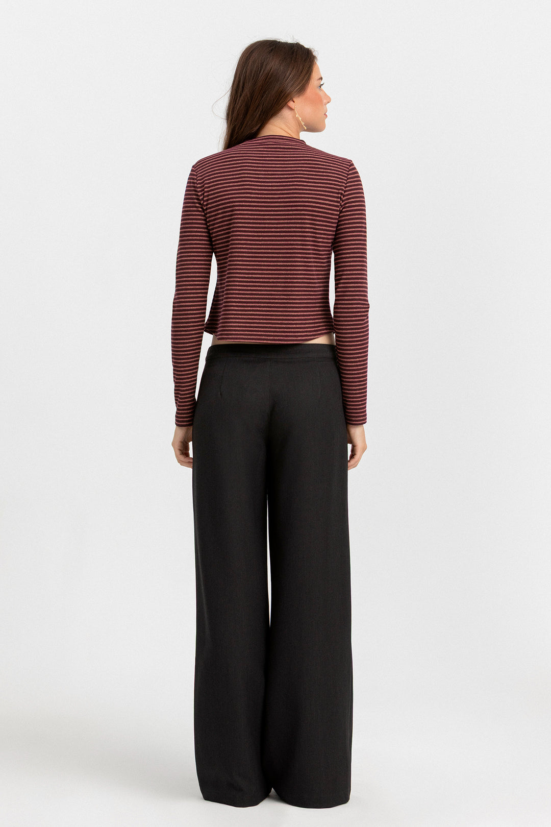 PANTALON TIRO BAJO TACHAS