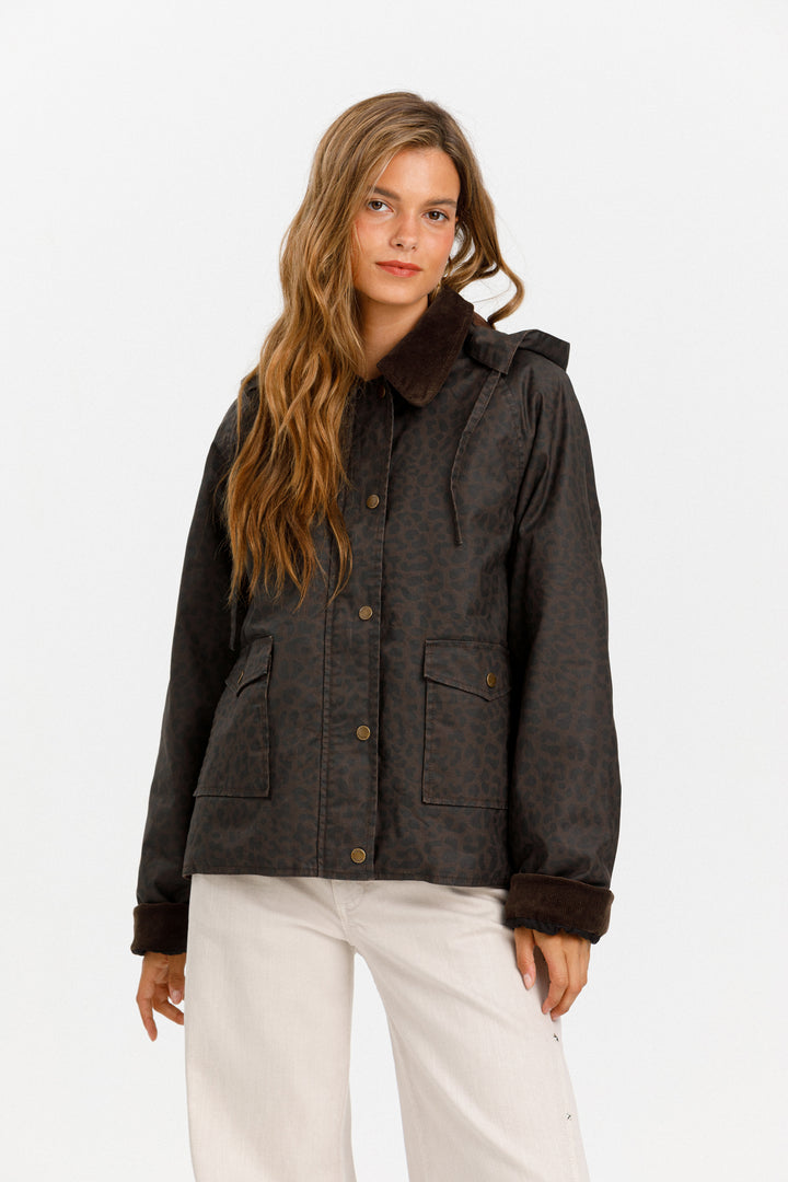 PARKA IMPERMEABLE CAPUCHA LEOPARDO