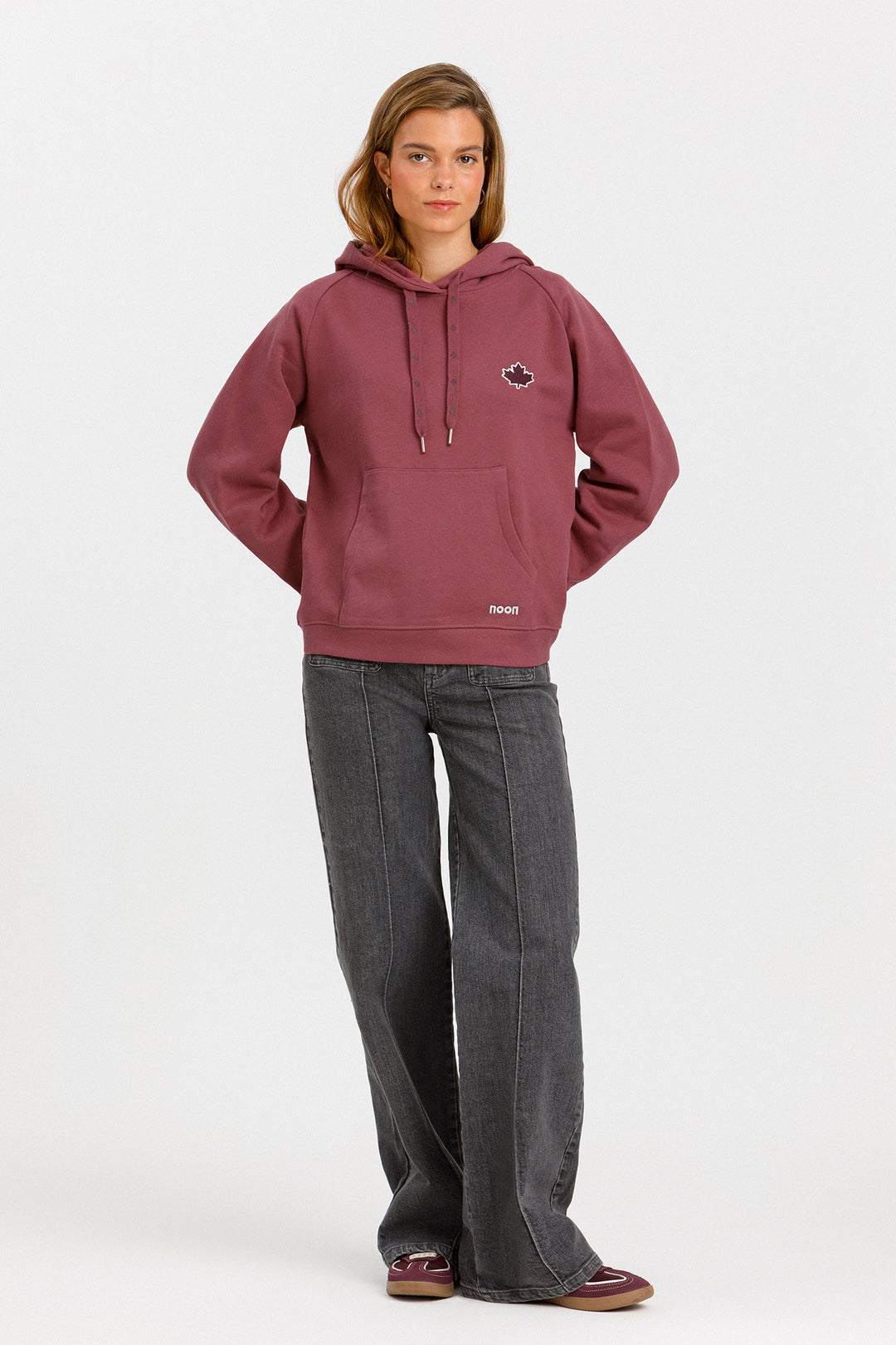 BASIC HOODIE