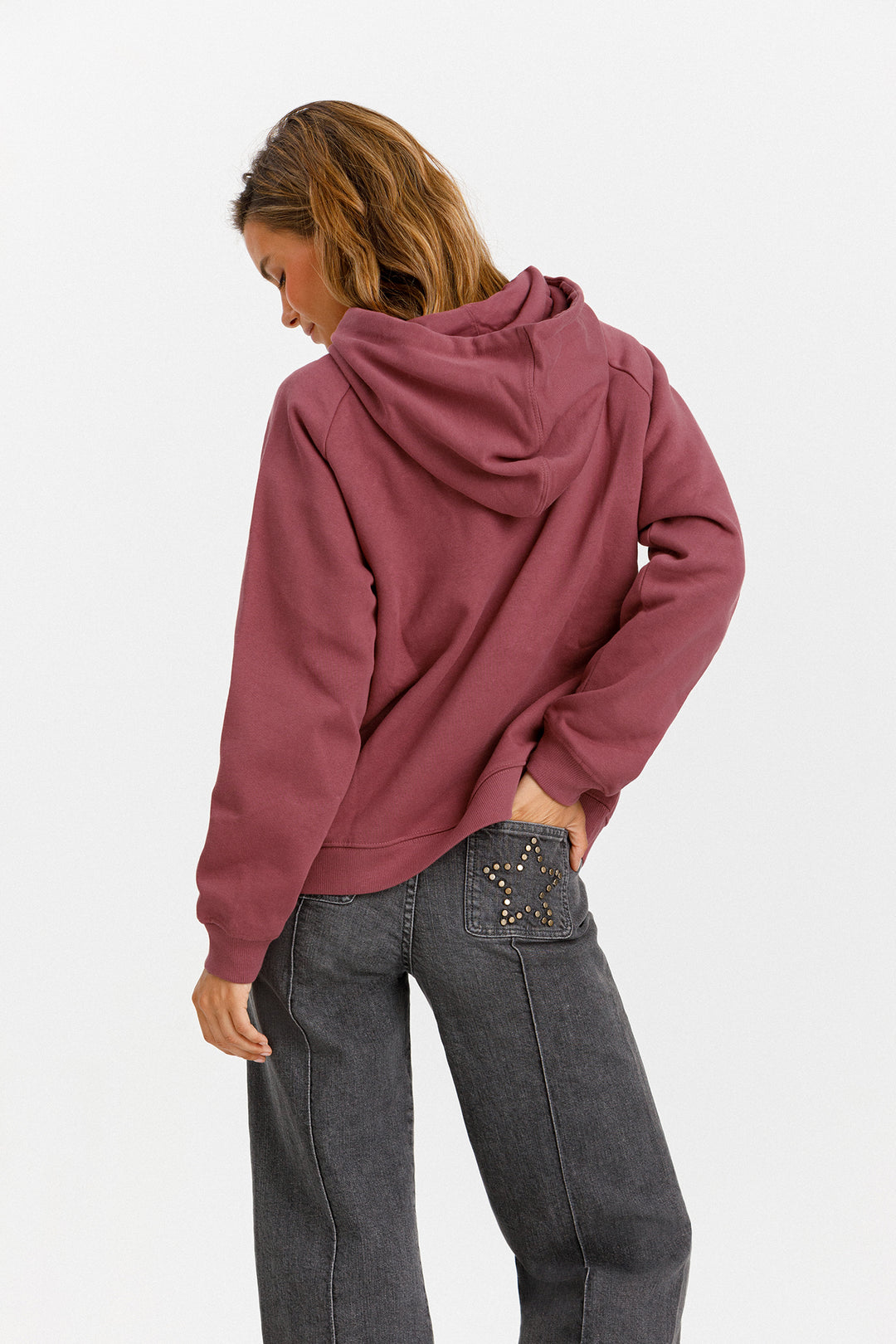 BASIC HOODIE