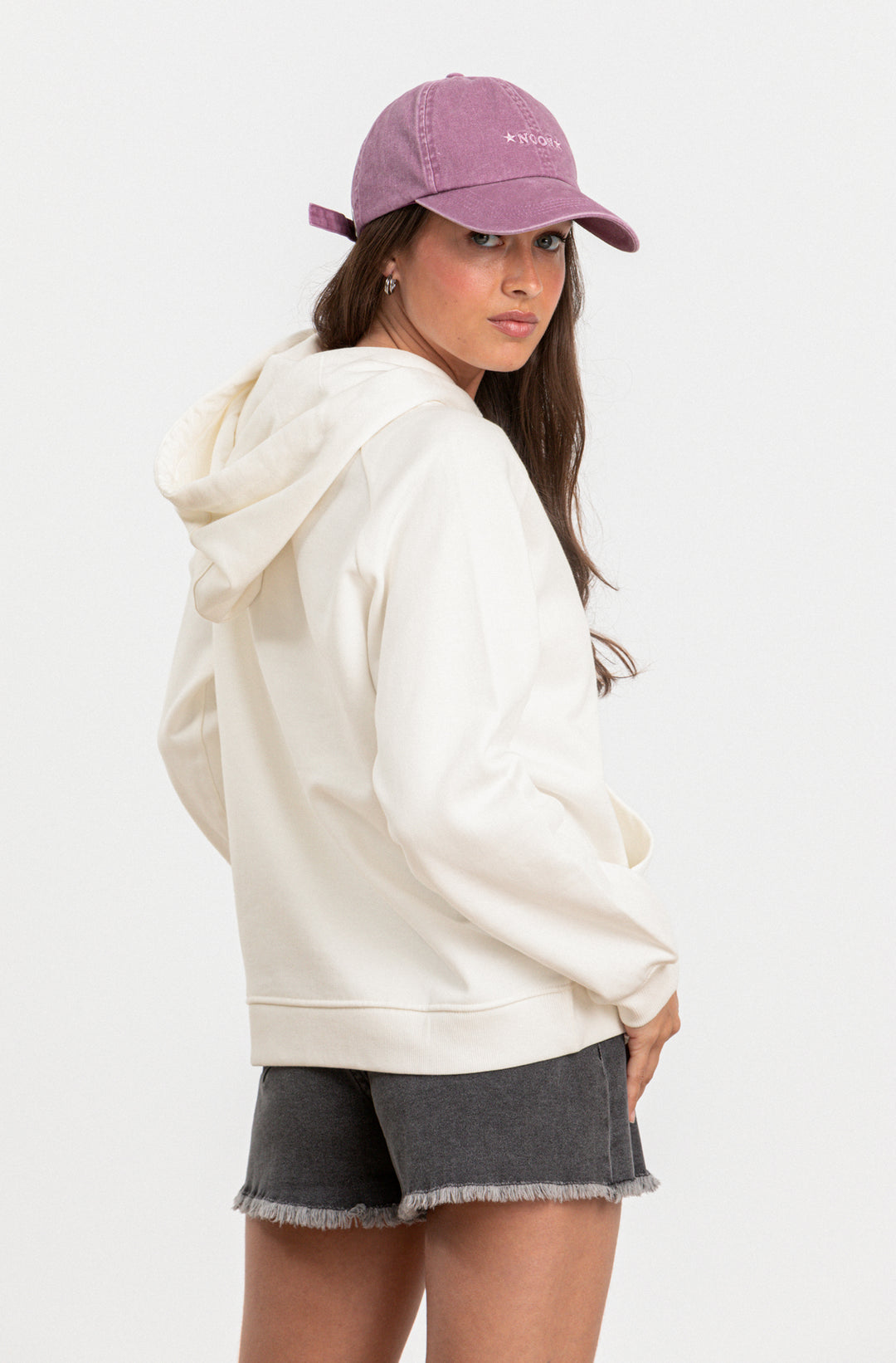 BASIC HOODIE