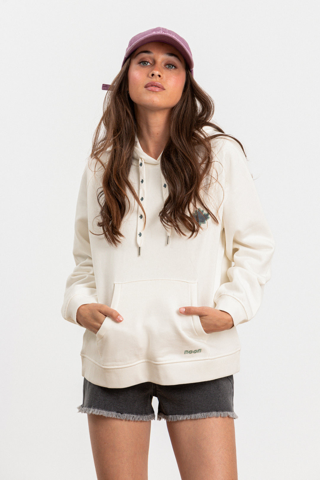 BASIC HOODIE