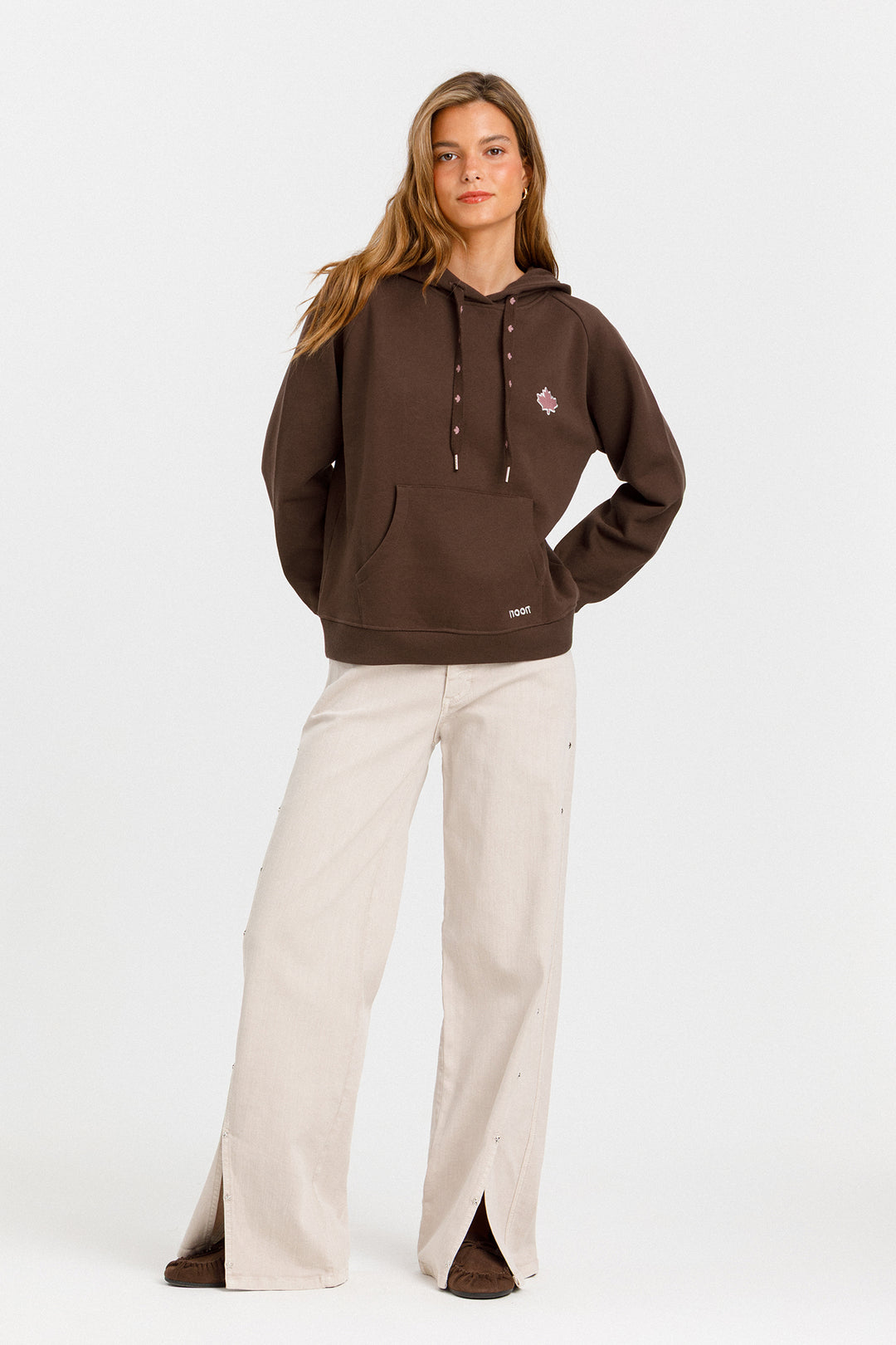 BASIC HOODIE