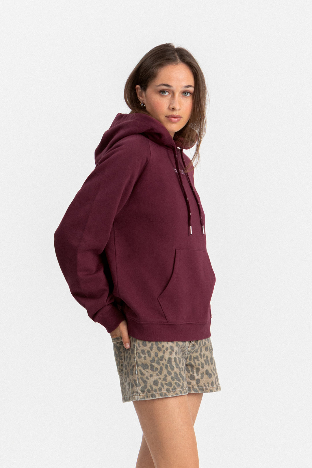 SUDADERA CAPUCHA HOJA