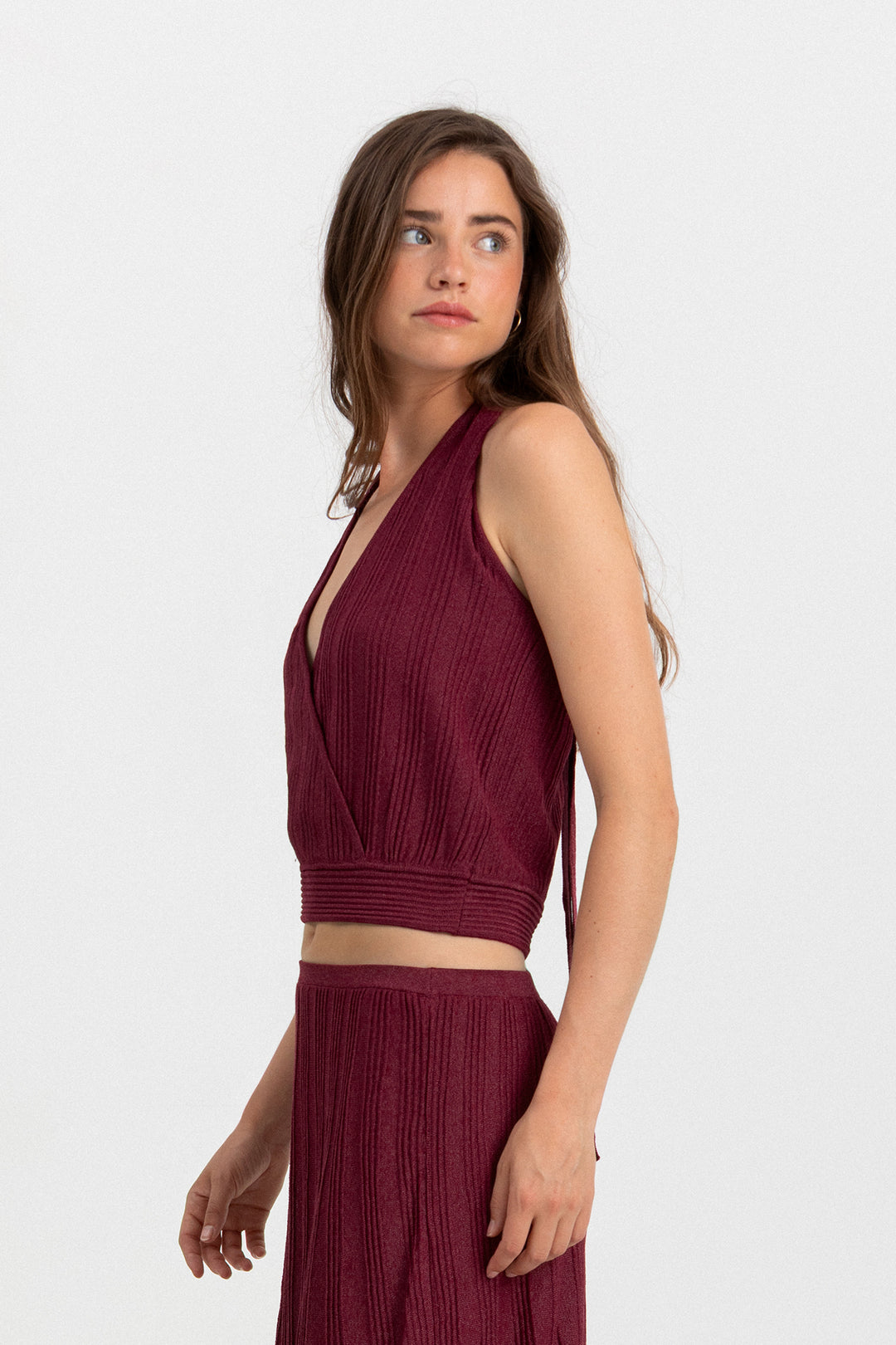 CRISS-CROSS TIE-FRONT TOP