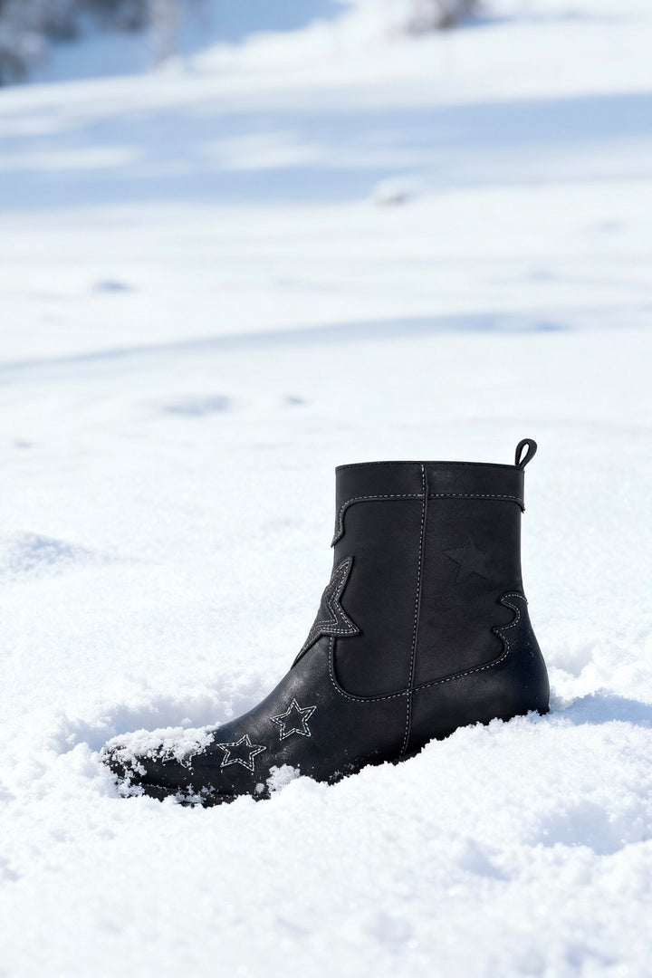 Star leather boot
