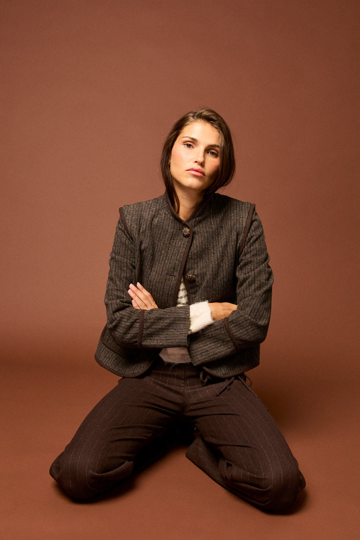 CHAQUETA AUSTRIACA RAYAS ESPIGA