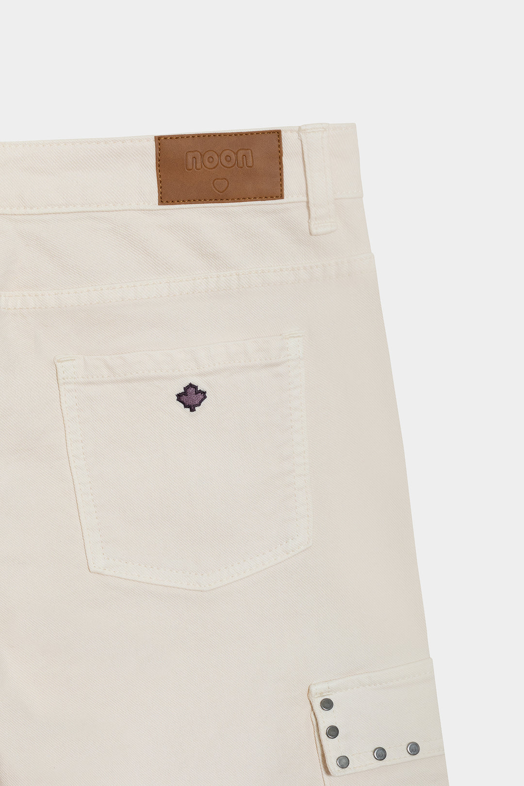 JEANS CULOTTE CARGO TACHAS