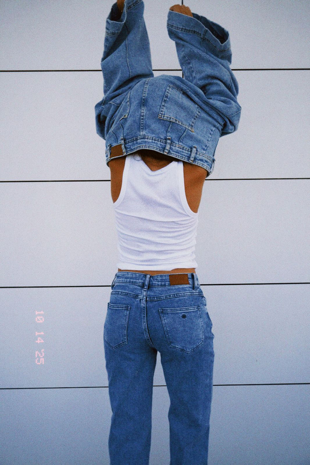 JEANS BORDADOS FLORES