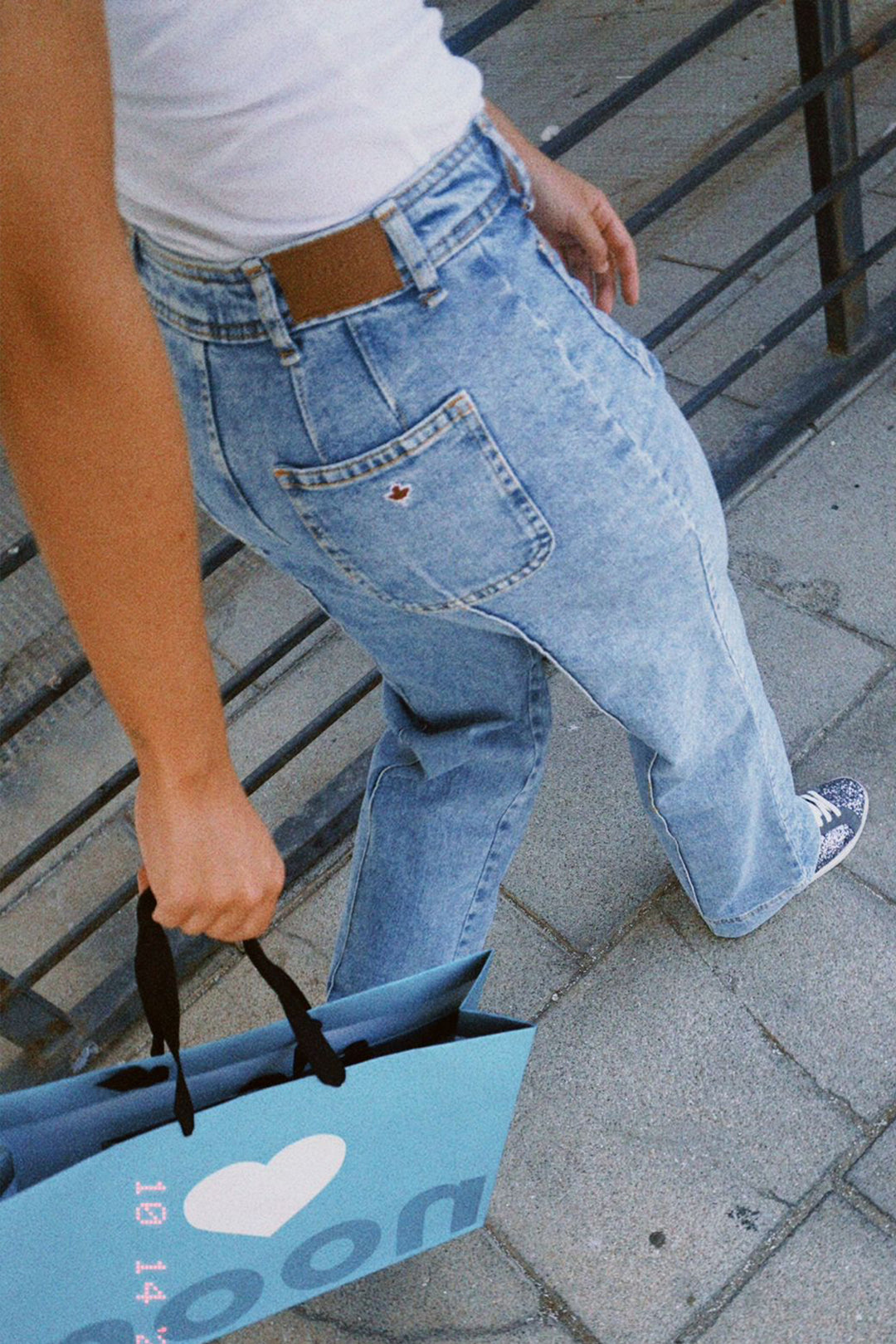 JEANS BASIC COSTURAS DENIM