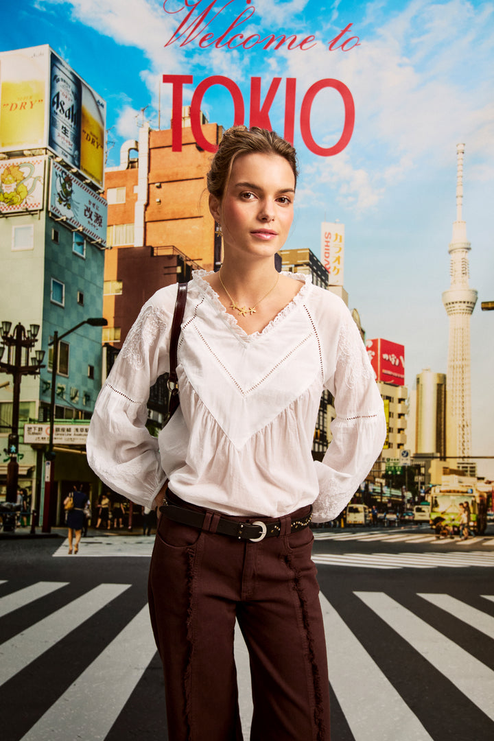 BLUSA FLUIDA MANGAS BORDADAS