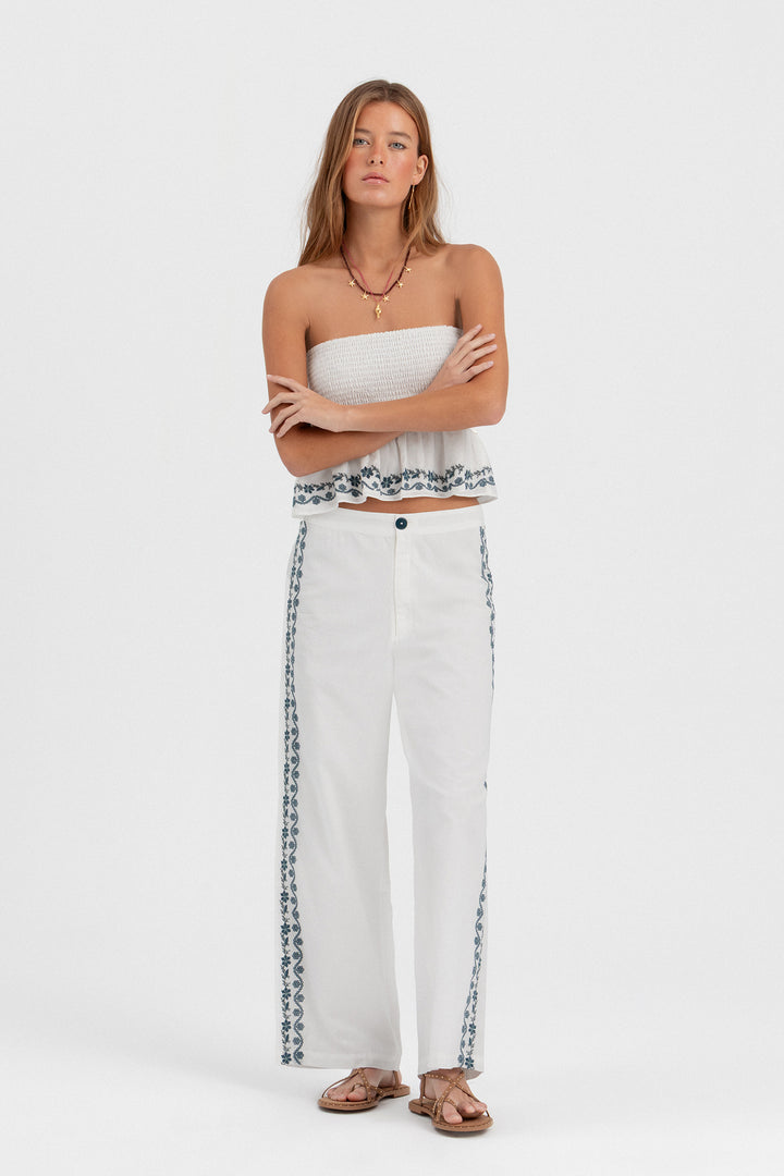 PANTALON BORDADO CONTRASTE