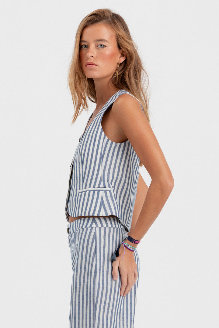 CHALECO ESCOTE BOTONES