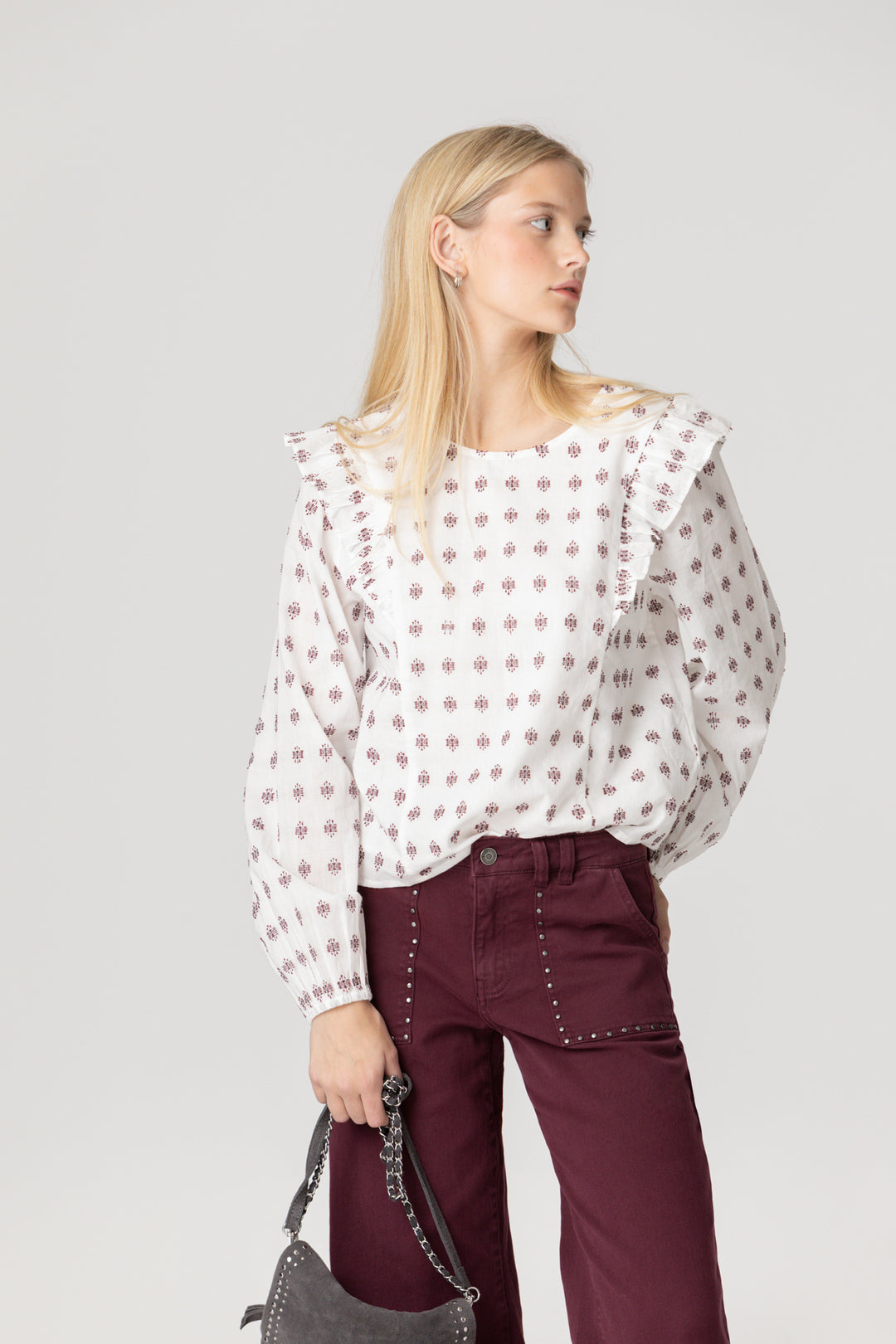 EMBROIDERED BLOUSE WITH RUFFLES