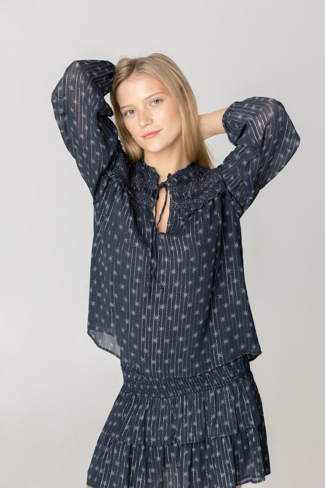 PRINTED BLOUSE WITH GATHERINGS