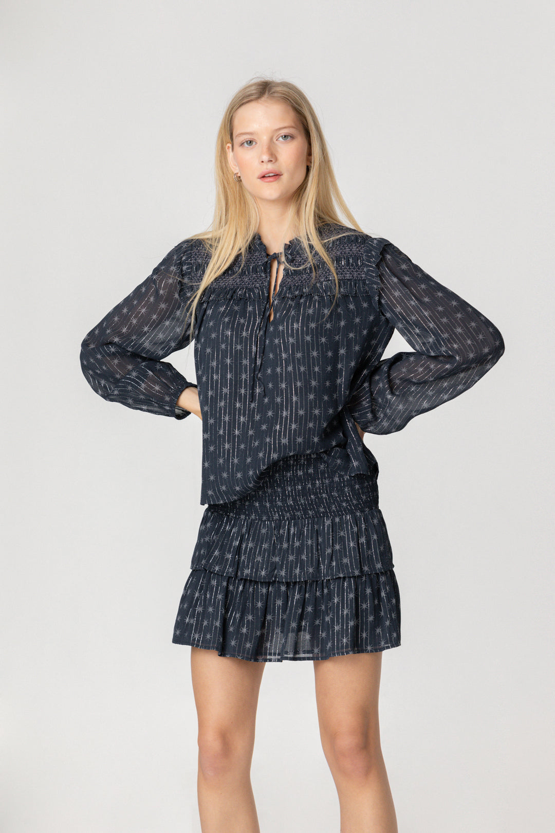 PRINTED BLOUSE WITH GATHERINGS