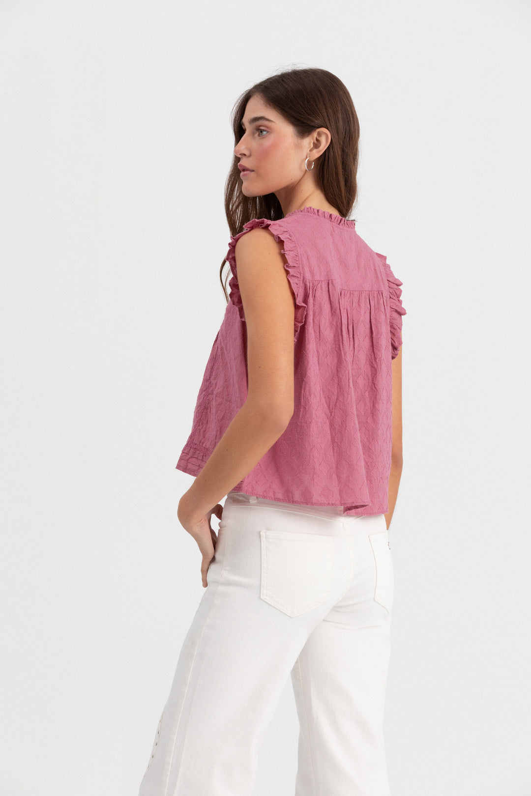 BLUSA JARETAS DETALLE ENTREDOS