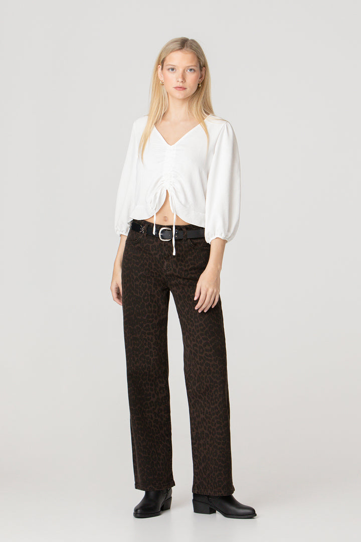 CAMISA ESCOTE PICO