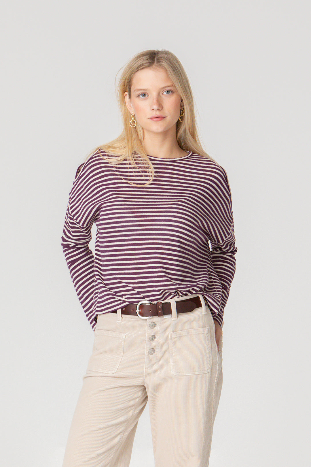 SHOULDER OPEN T-SHIRT