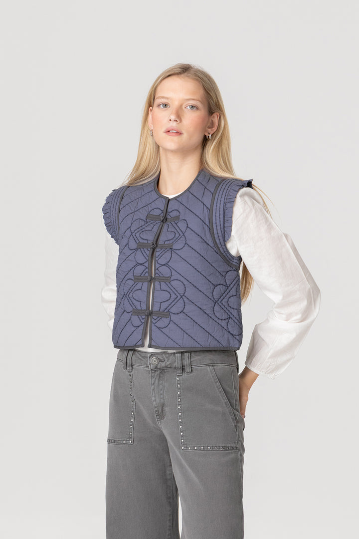 CHALECO ENGUATADO CIERRES DELANTERO