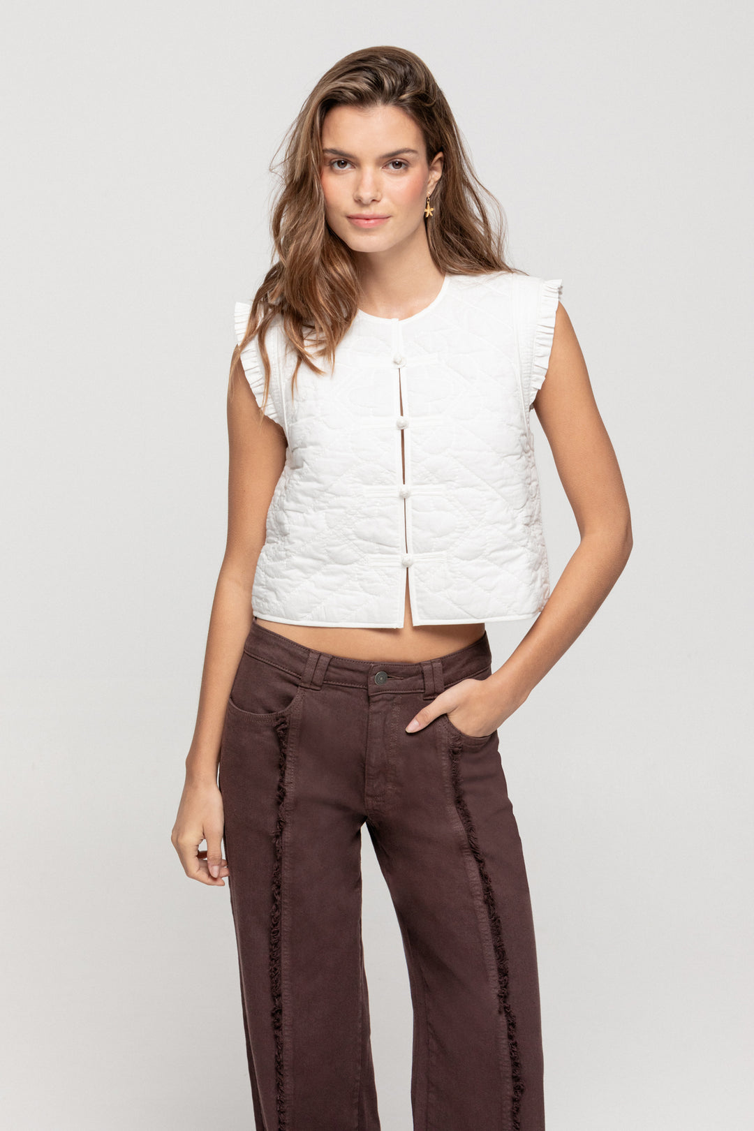 CHALECO ENGUATADO CIERRES DELANTERO