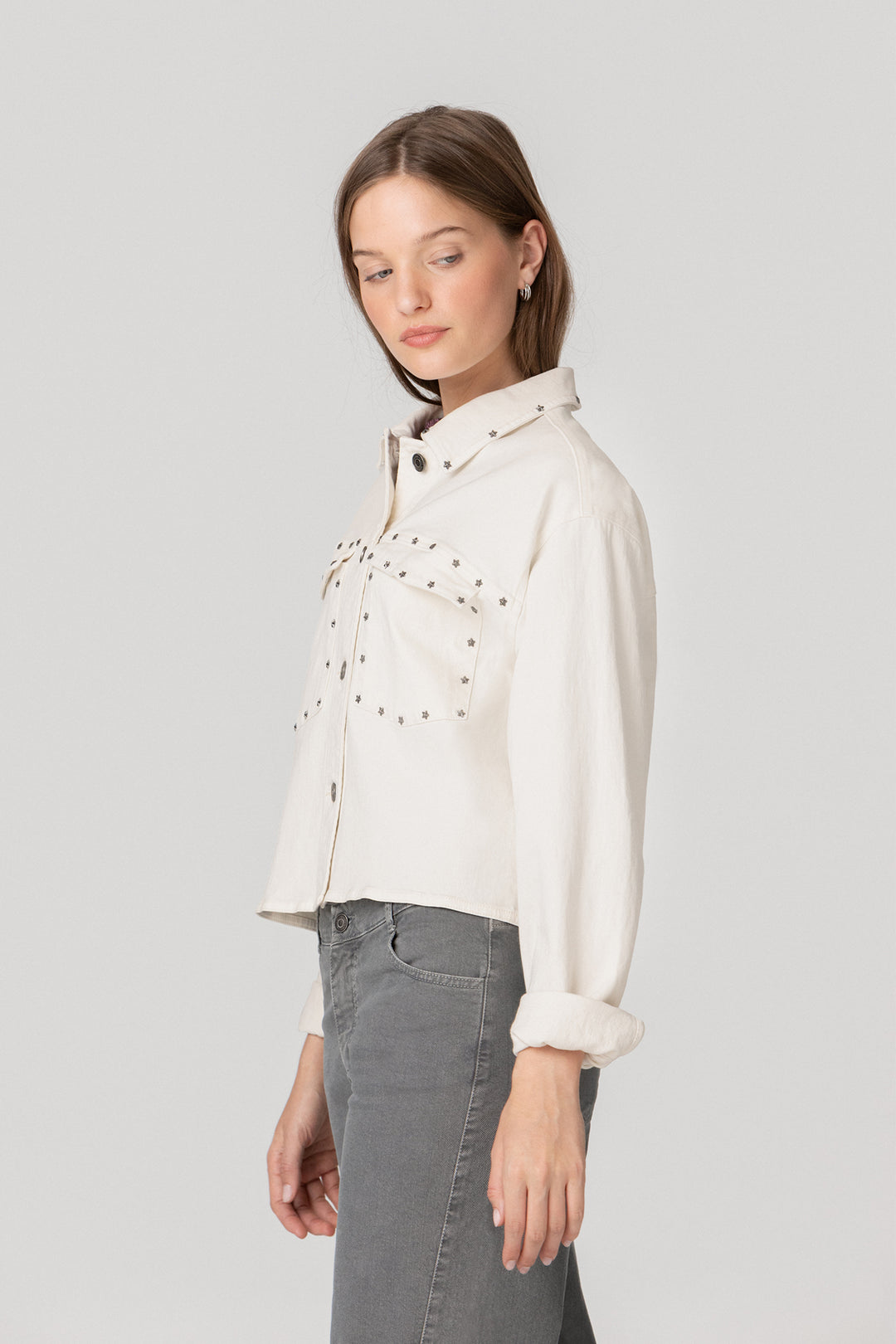 CHAQUETA DENIM TACHAS ESTRELLAS