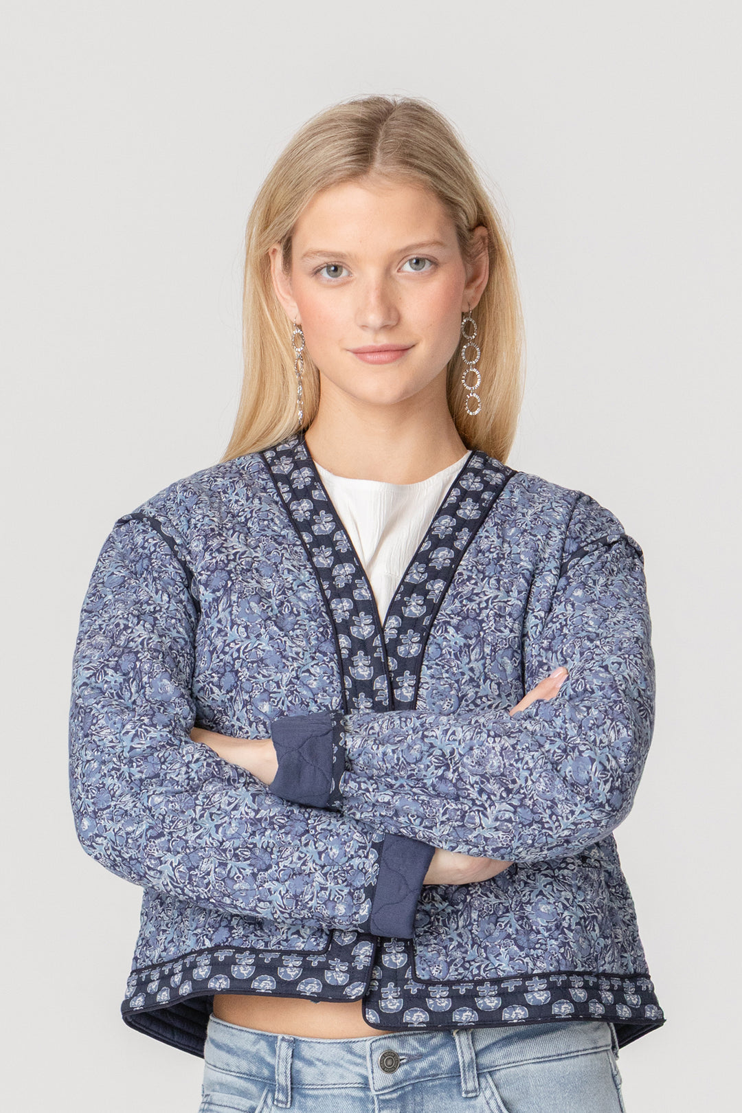 CHAQUETA ENGUATADA ESTAMPADO