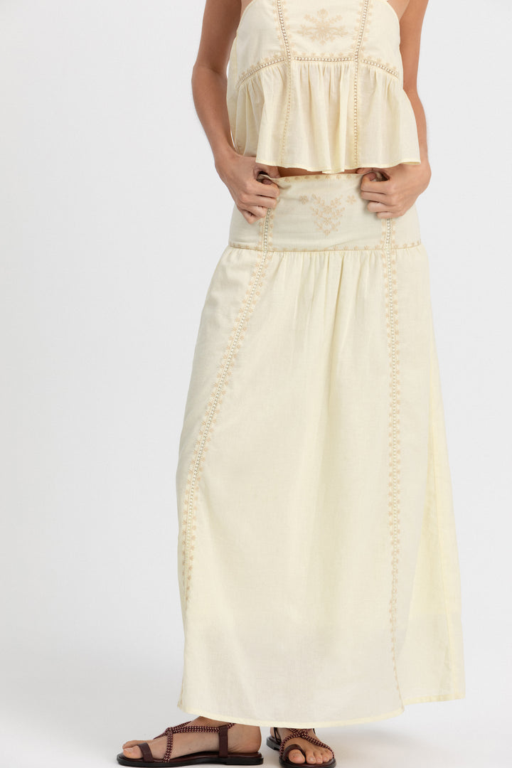 FALDA MIDI BORDADA
