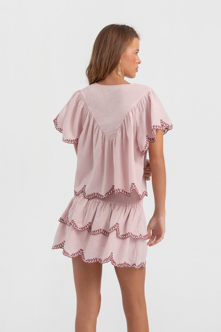 FALDA MINI BAJO BORDADO