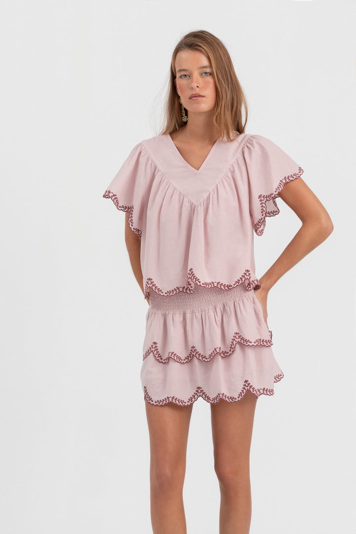 FALDA MINI BAJO BORDADO