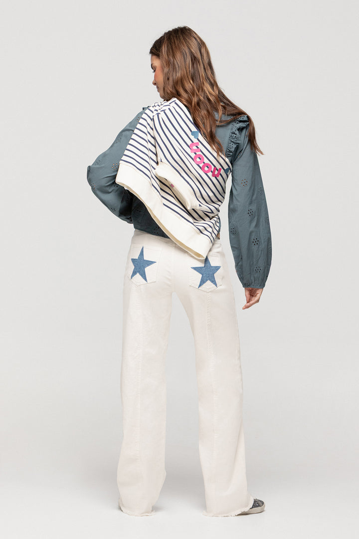 JEANS WITH CONTRAST STAR POCKET
