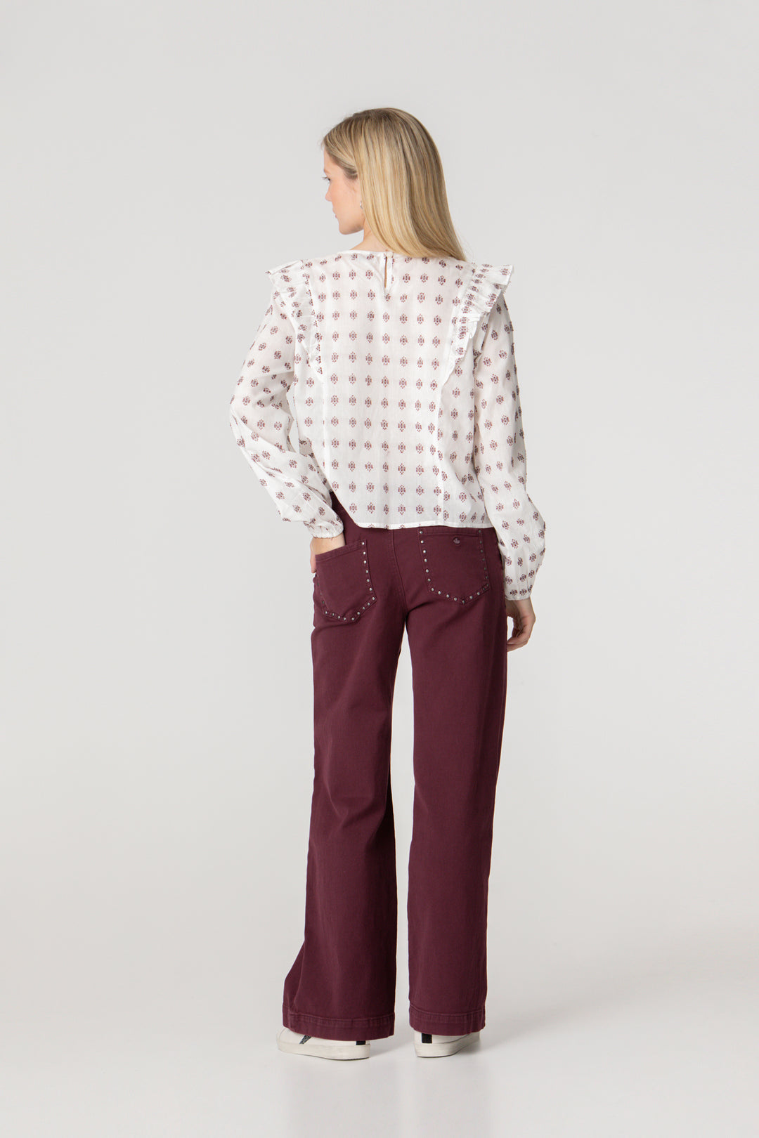 CULOTTE JEANS WITH POCKETS AND STUDS
