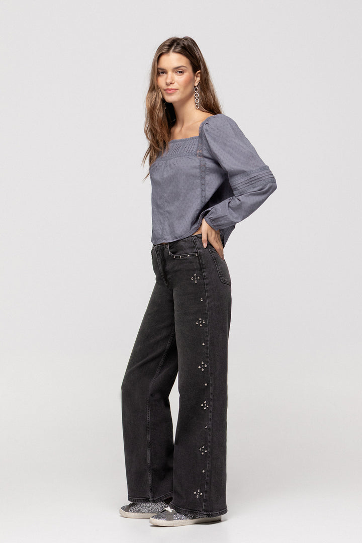 STUDDED JEANS WITHOUT WAISTBAND