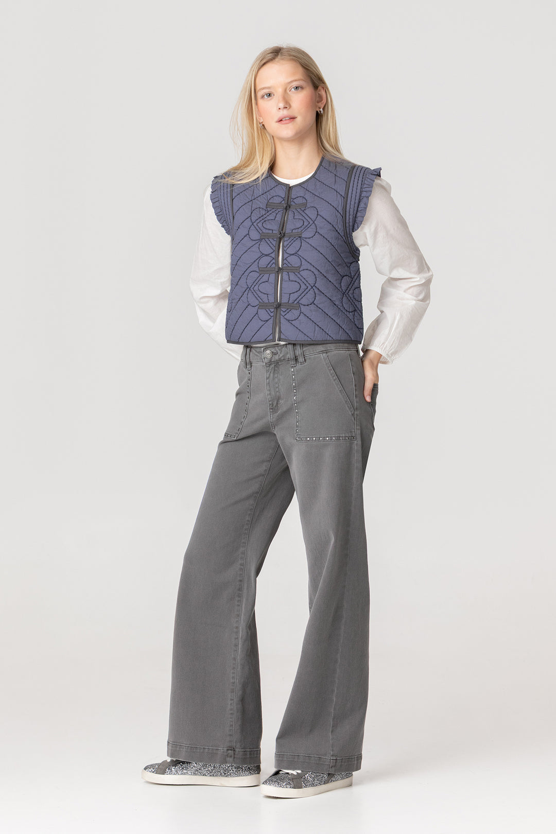 JEANS CULOTTE BOLSILLOS TACHAS