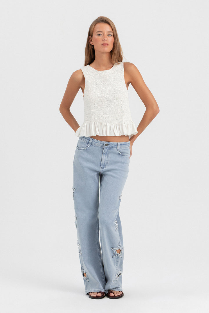 CALÇA DE GANGUE CORTADA A LASER COM ESTRELAS