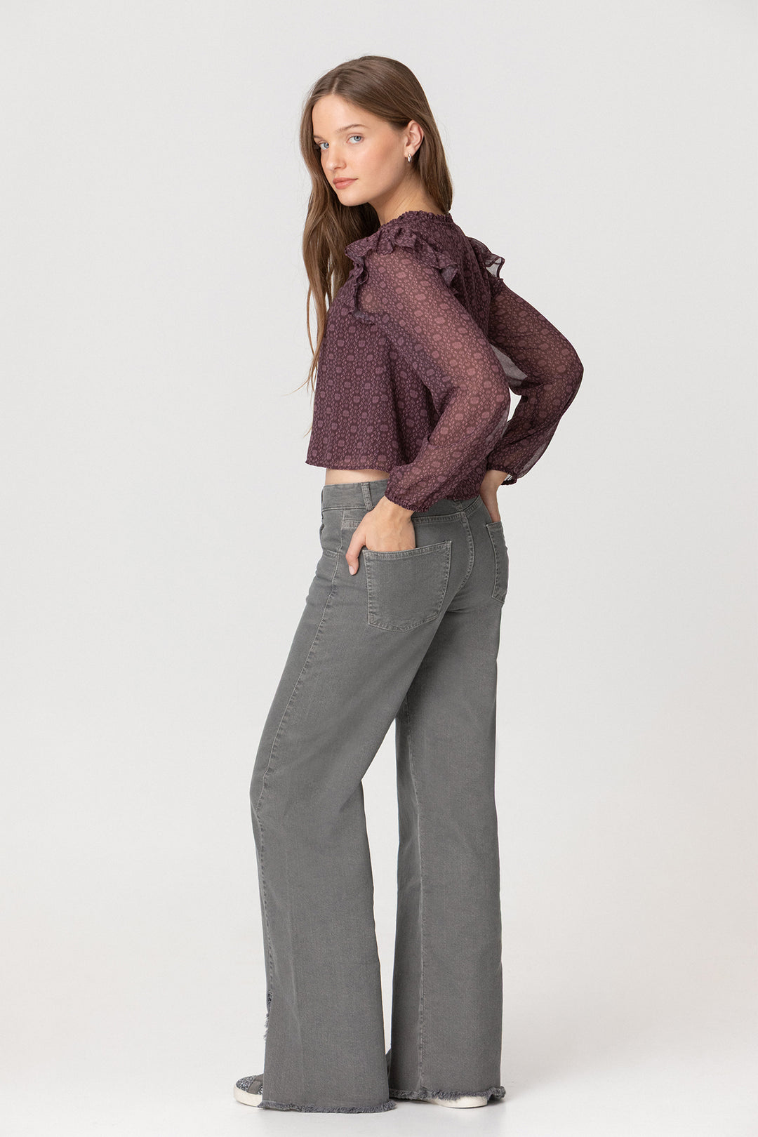 CALÇAS DE ganga DE PERNA LARGA COM BARRA DESFIADA