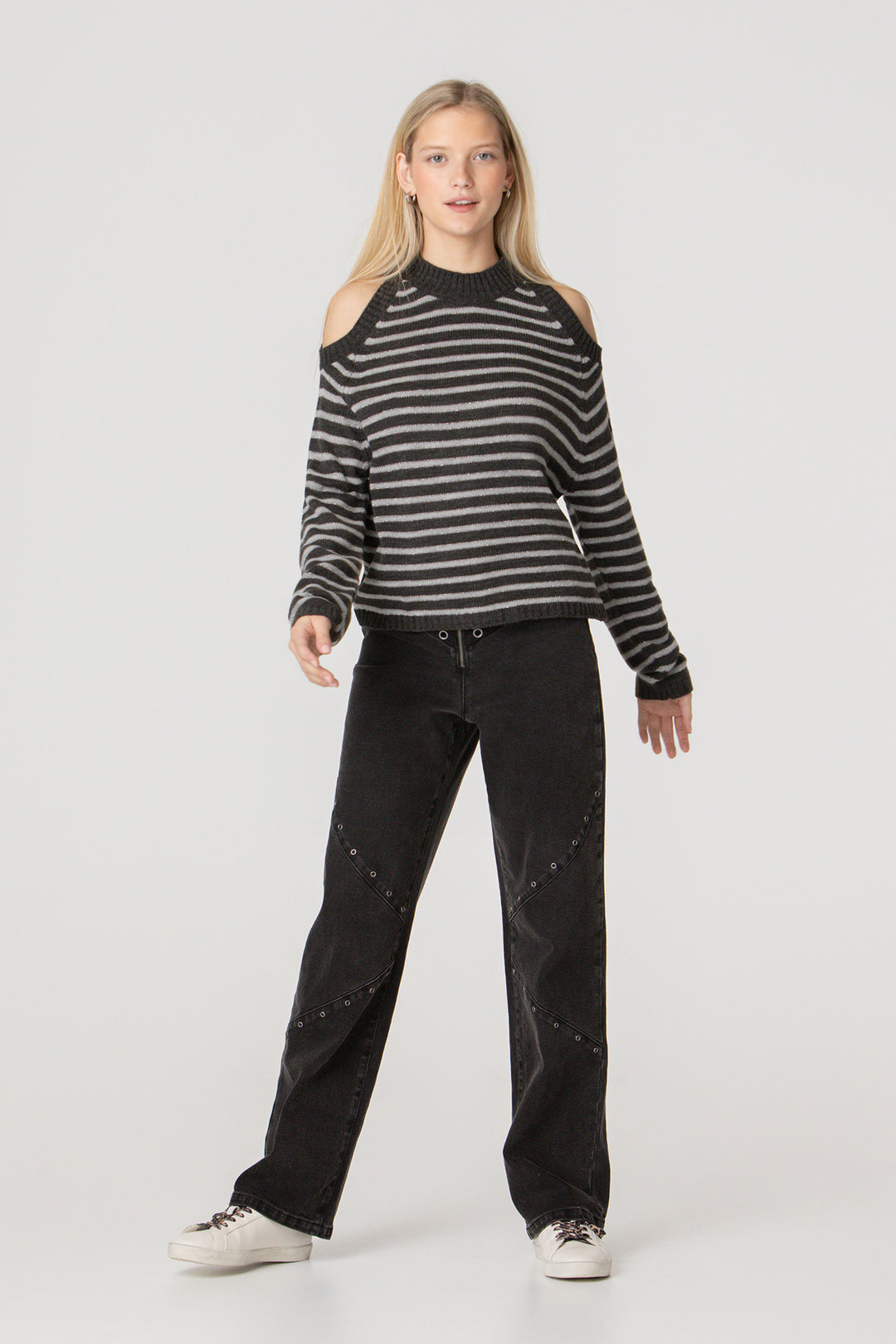 CAMISA LISTRADA COM ABERTURAS