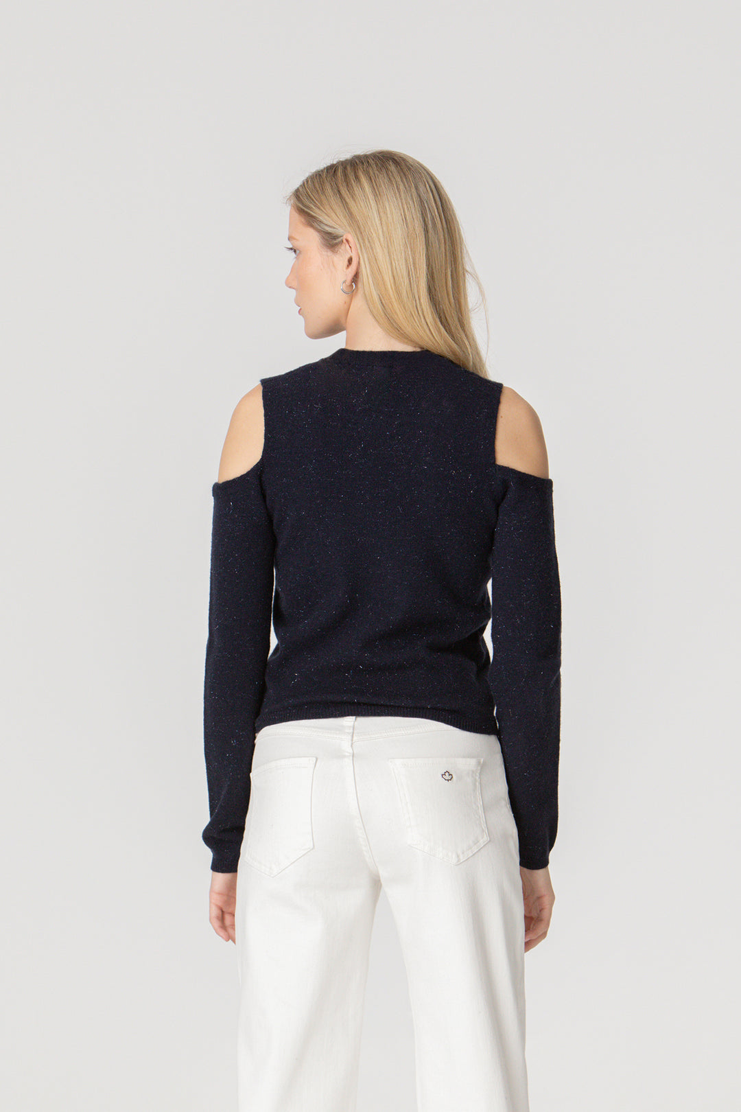 T-SHIRT DE MÚSICA COM ABERTURAS